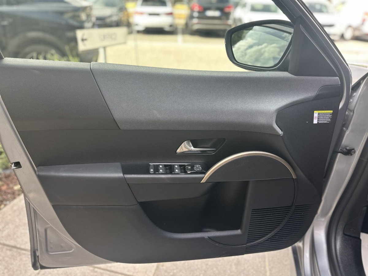 Lancia Ypsilon 1.2 mhev LX 110cv e-dct (17)