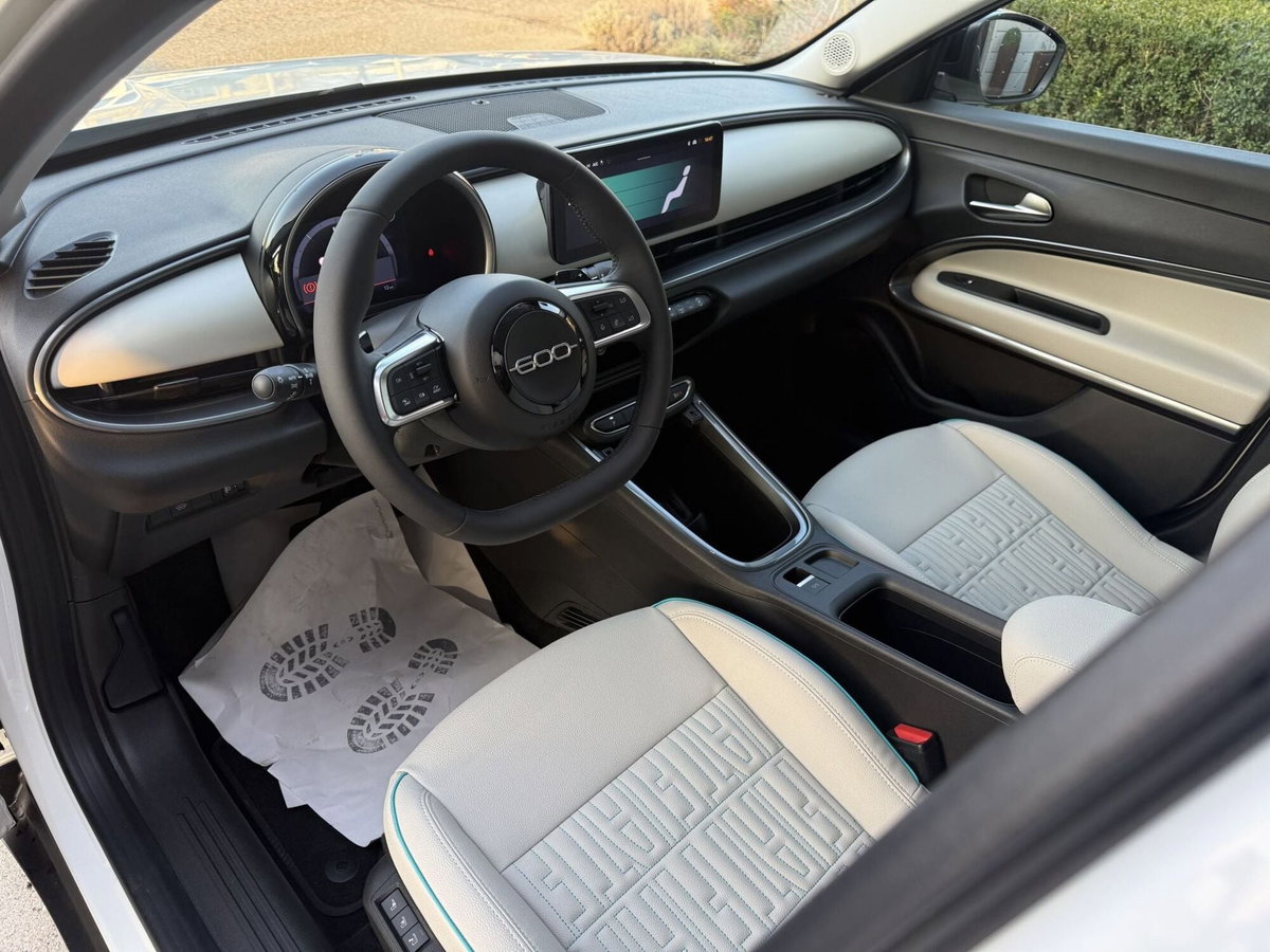 Fiat 600 1.2 La Prima 100cv (9)