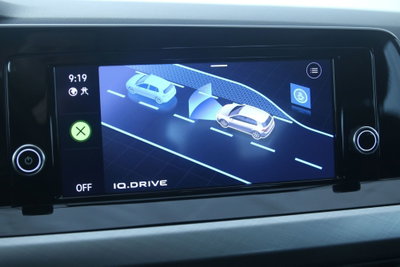 Volkswagen Golf 1.0 eTSI EVO DSG Life (14)