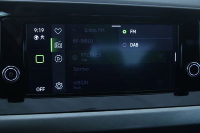 Volkswagen Golf 1.0 eTSI EVO DSG Life (17)
