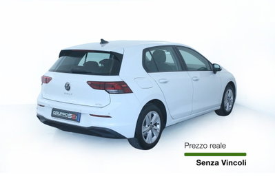 Volkswagen Golf 1.0 eTSI EVO DSG Life (4)
