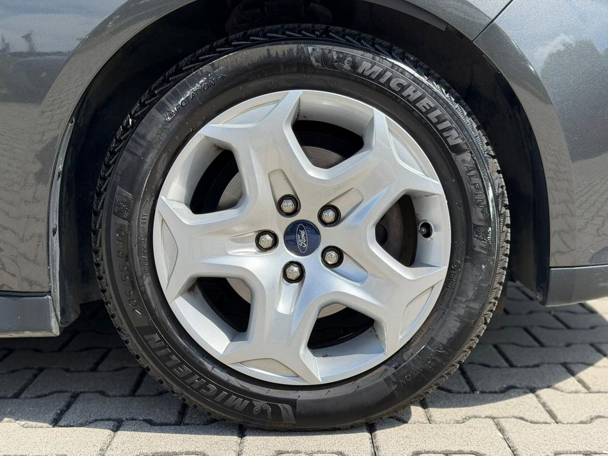 Ford C-Max 1.6 120CV GPL Titanium (10)