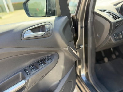 Ford C-Max 1.6 120CV GPL Titanium (14)