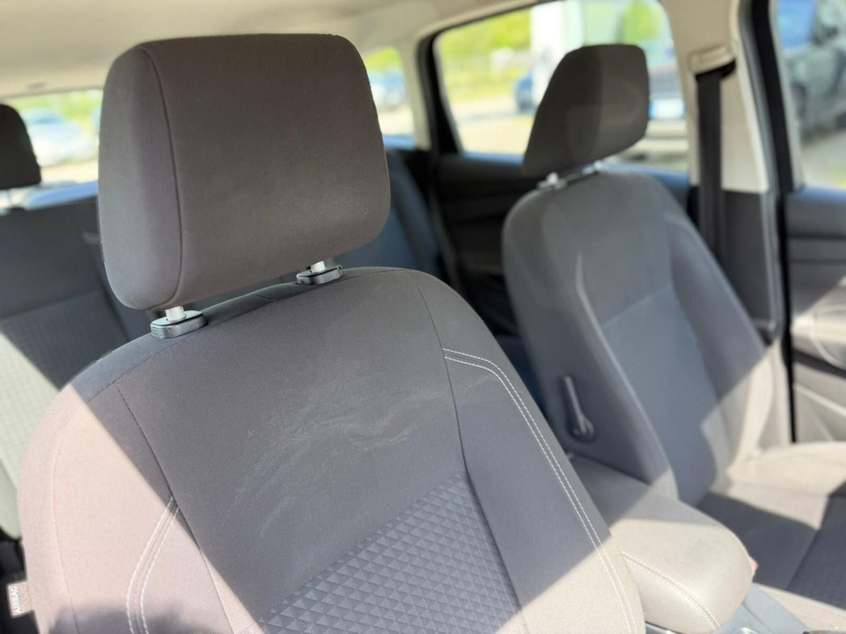 Ford C-Max 1.6 120CV GPL Titanium (20)