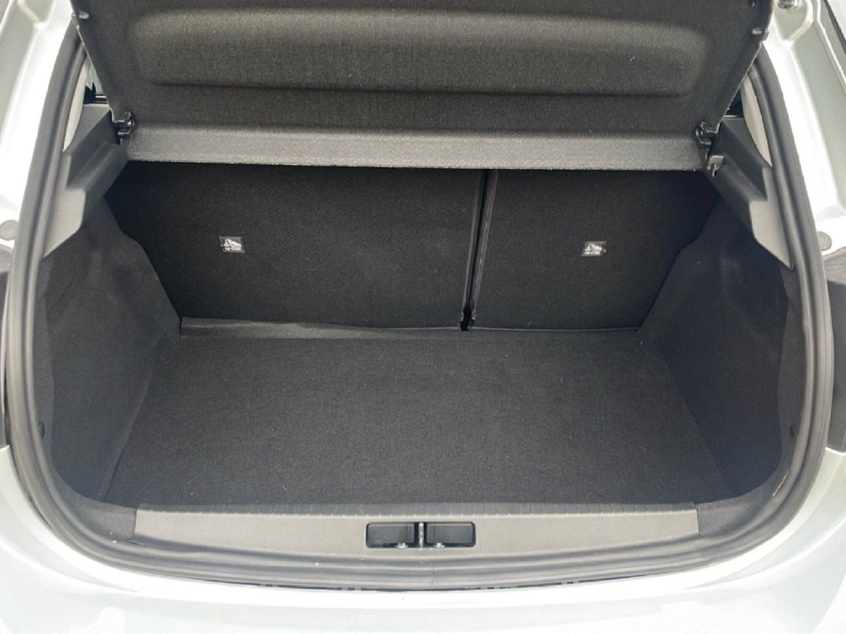 Opel Corsa 1.2 Corsa s&s 75cv (11)