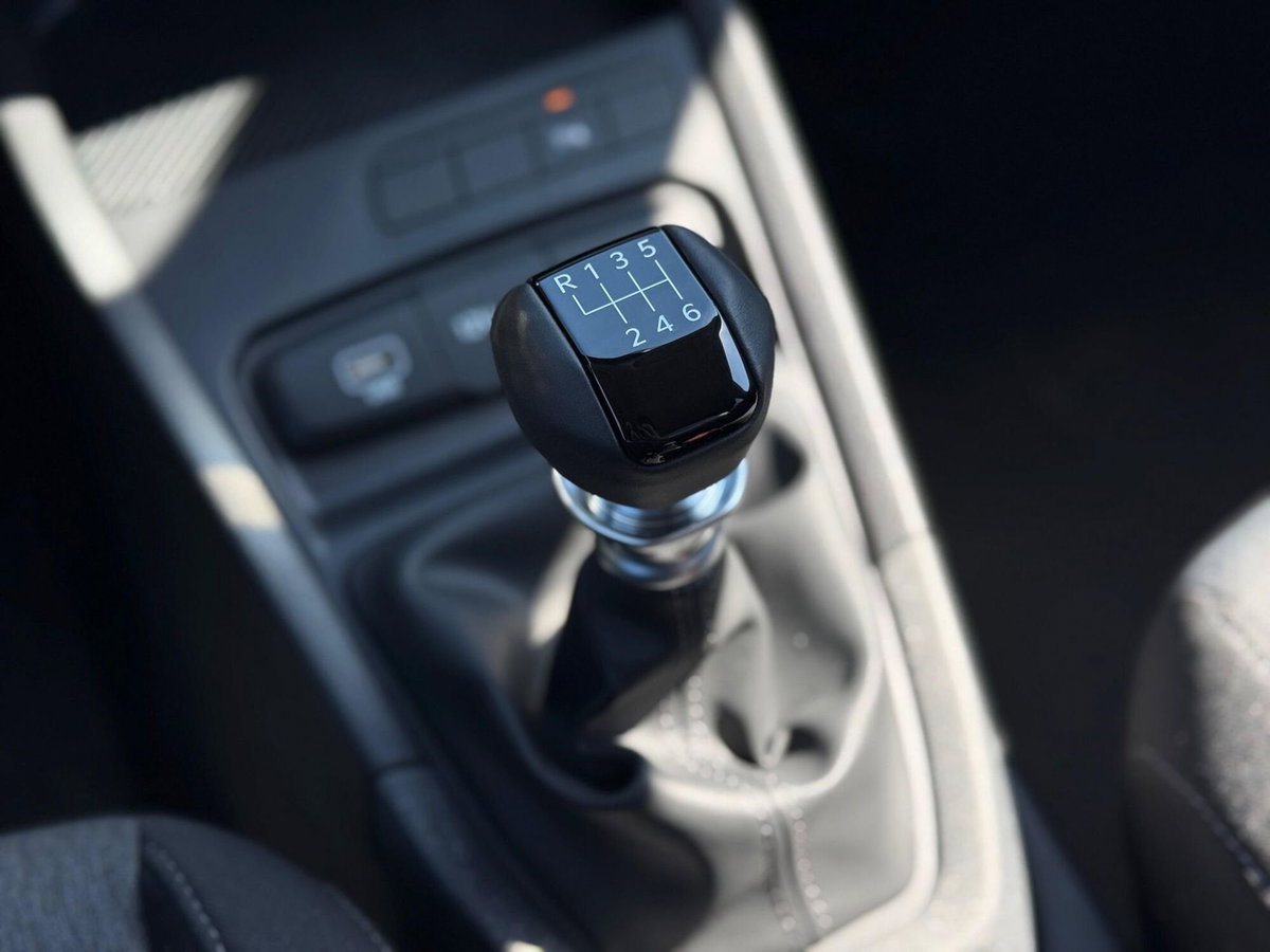 Kia Stonic 1.0 t-gdi Style (10)