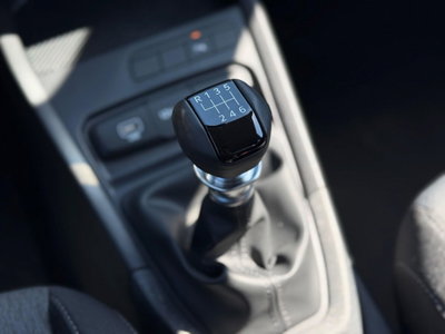 Kia Stonic 1.0 t-gdi Style (10)