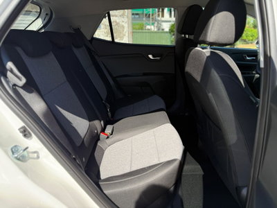 Kia Stonic 1.0 t-gdi Style (12)