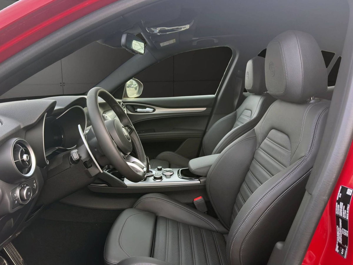 Alfa Romeo Stelvio Stelvio 2.2 Turbodiesel 210 CV AT8 Q4 Veloce (11)