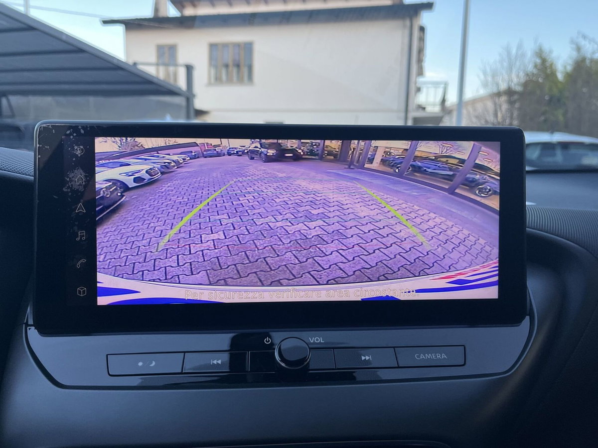 Nissan Juke 1.0 dig-t N-Connecta 114cv dct (10)