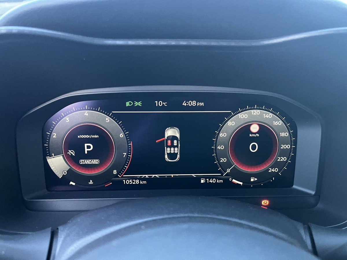 Nissan Juke 1.0 dig-t N-Connecta 114cv dct (9)