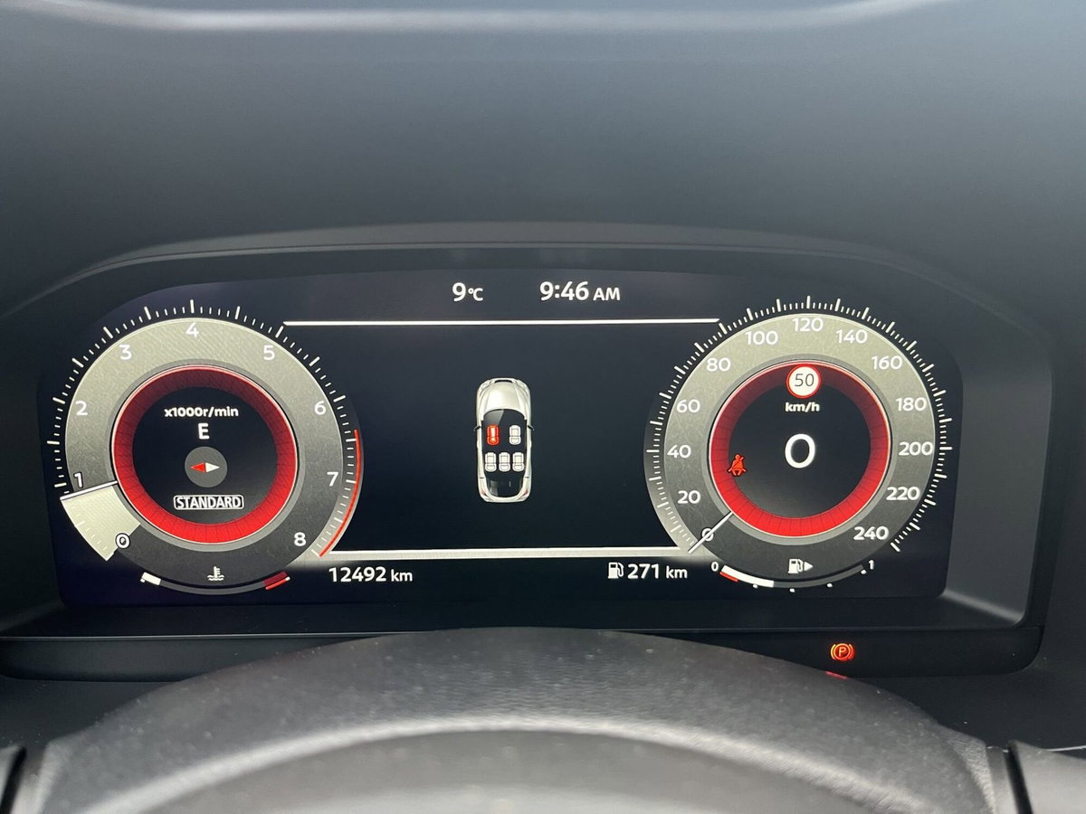 Nissan Juke 1.0 dig-t N-Connecta 114cv (12)