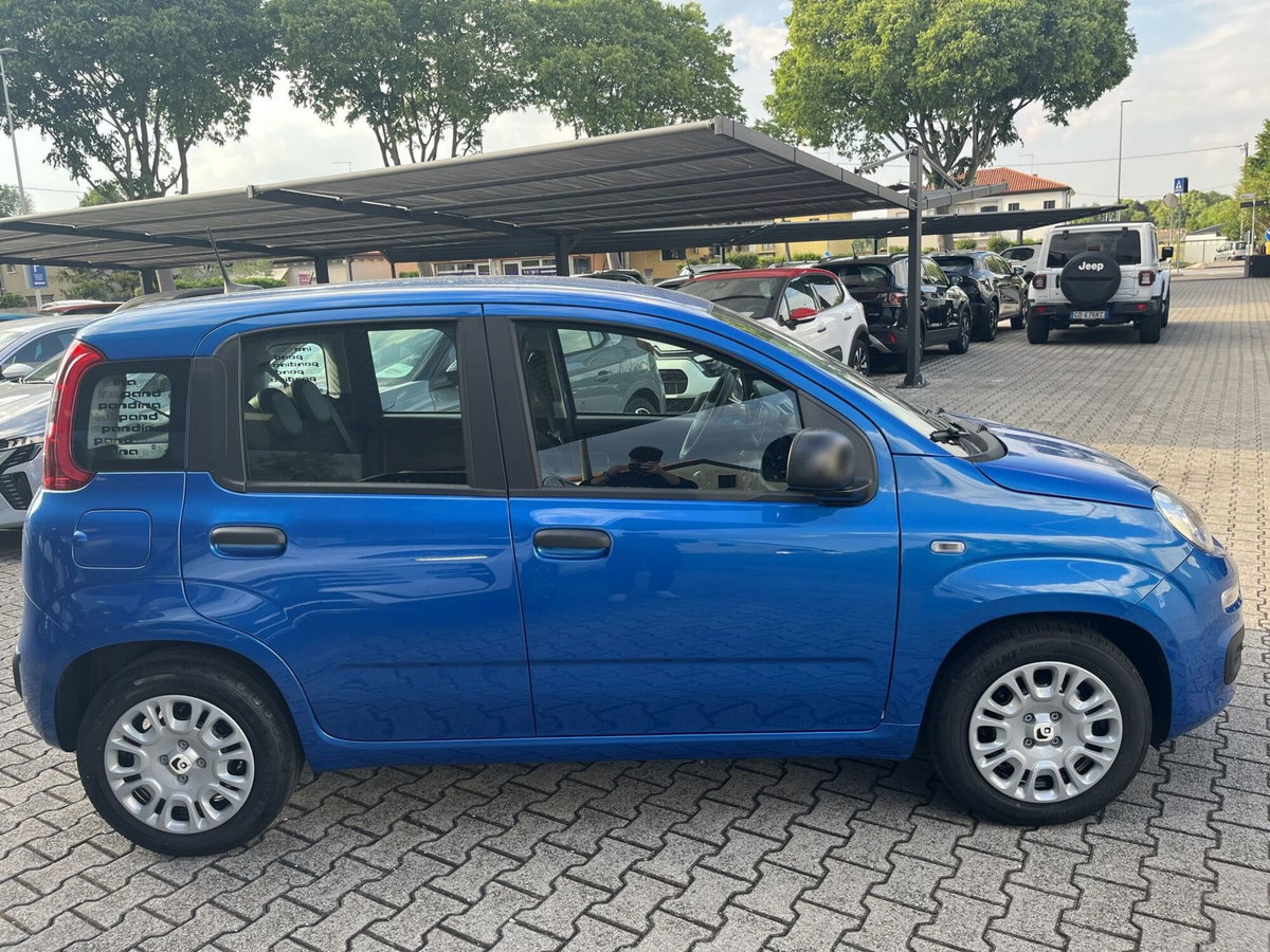 Fiat Pandina 1.0 firefly hybrid Icon s&s 65cv (4)