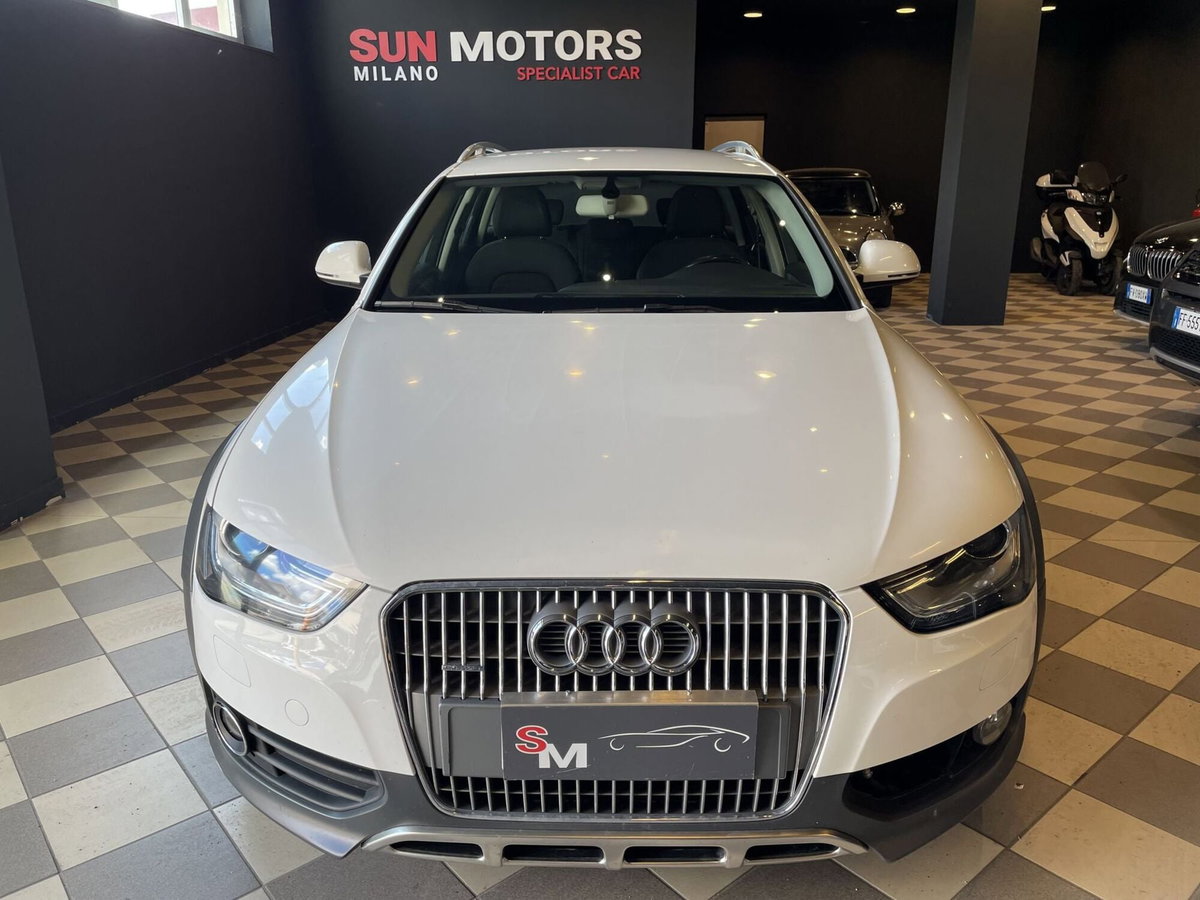 Audi A4 Allroad 2.0 TDI 190 CV (2)