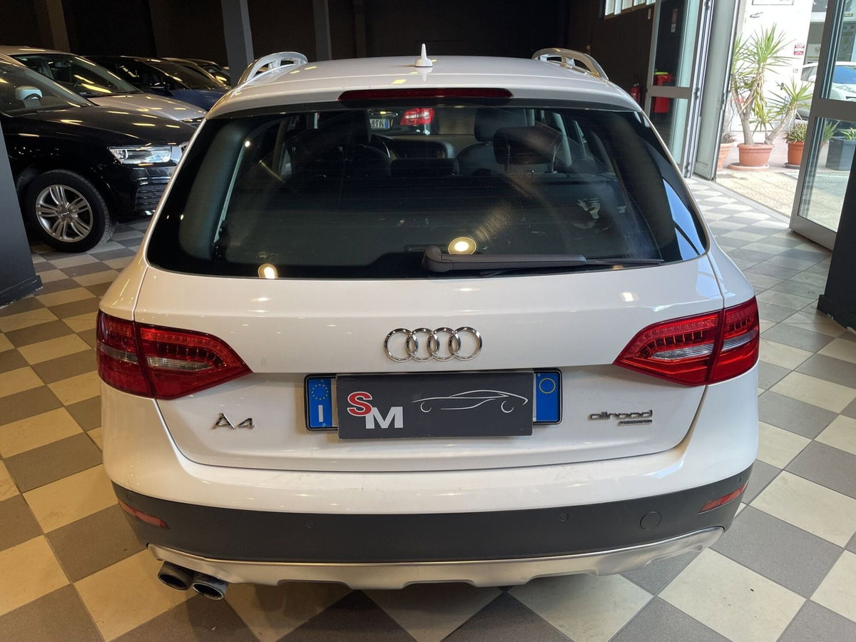 Audi A4 Allroad 2.0 TDI 190 CV (5)