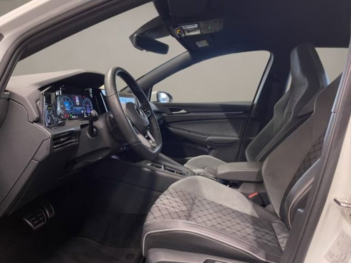 Volkswagen Golf 2.0 TDI 150 CV DSG SCR R-Line (6)