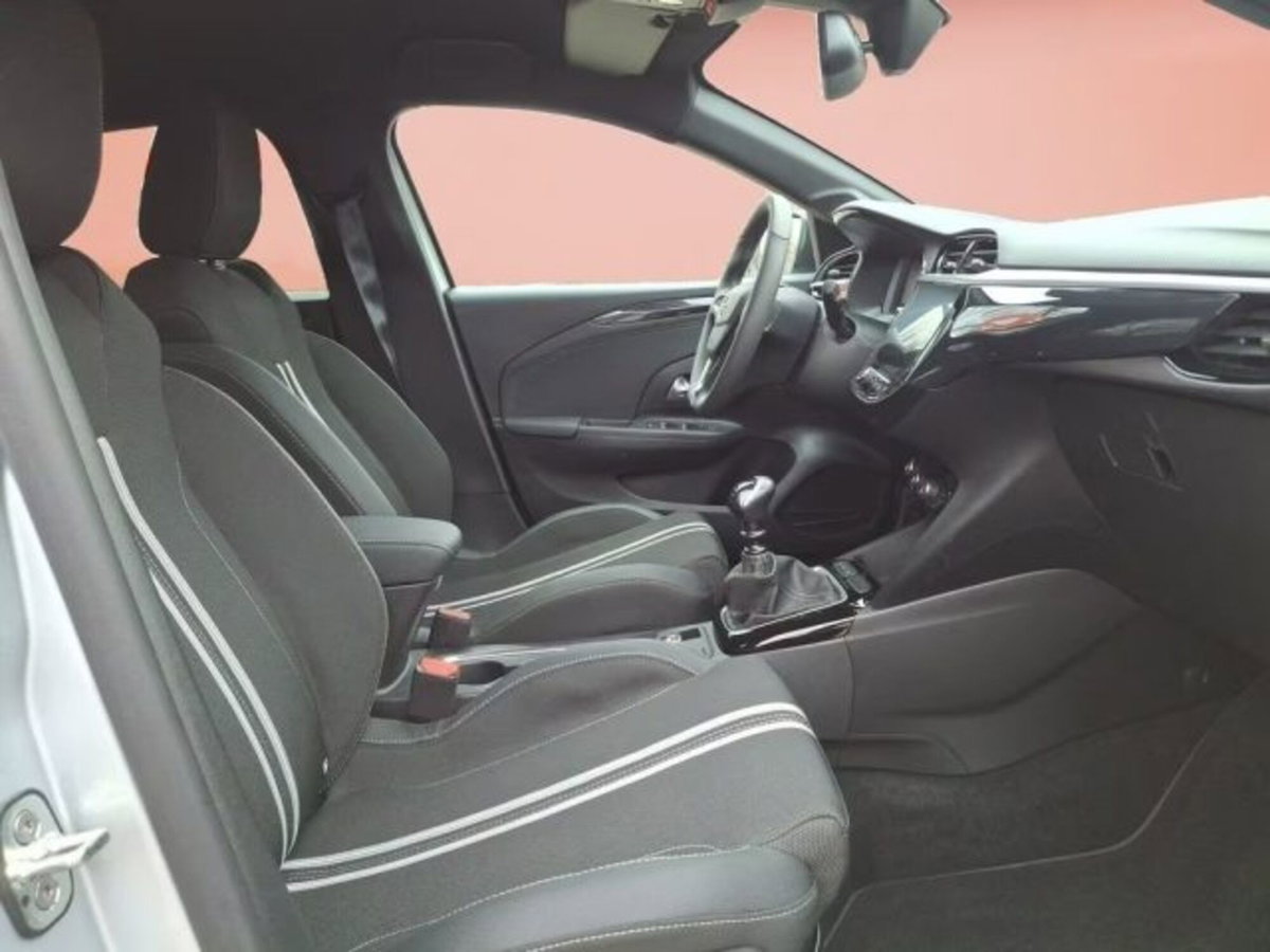 Opel Corsa 1.2 100 CV GS Line (8)