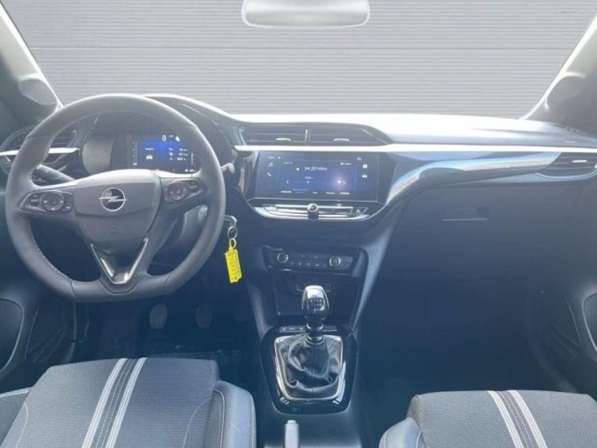 Opel Corsa 1.2 100 CV GS Line (10)