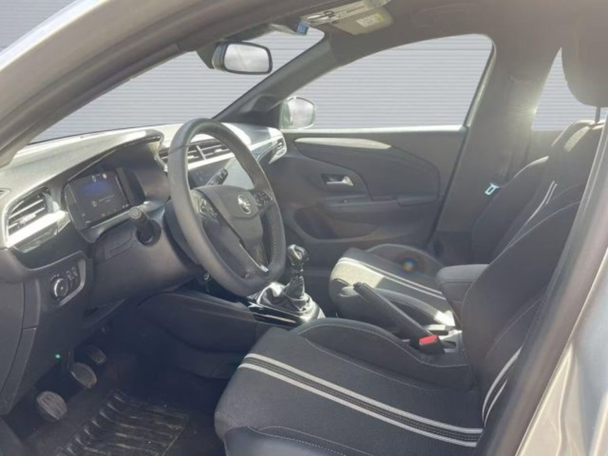 Opel Corsa 1.2 100 CV GS Line (9)