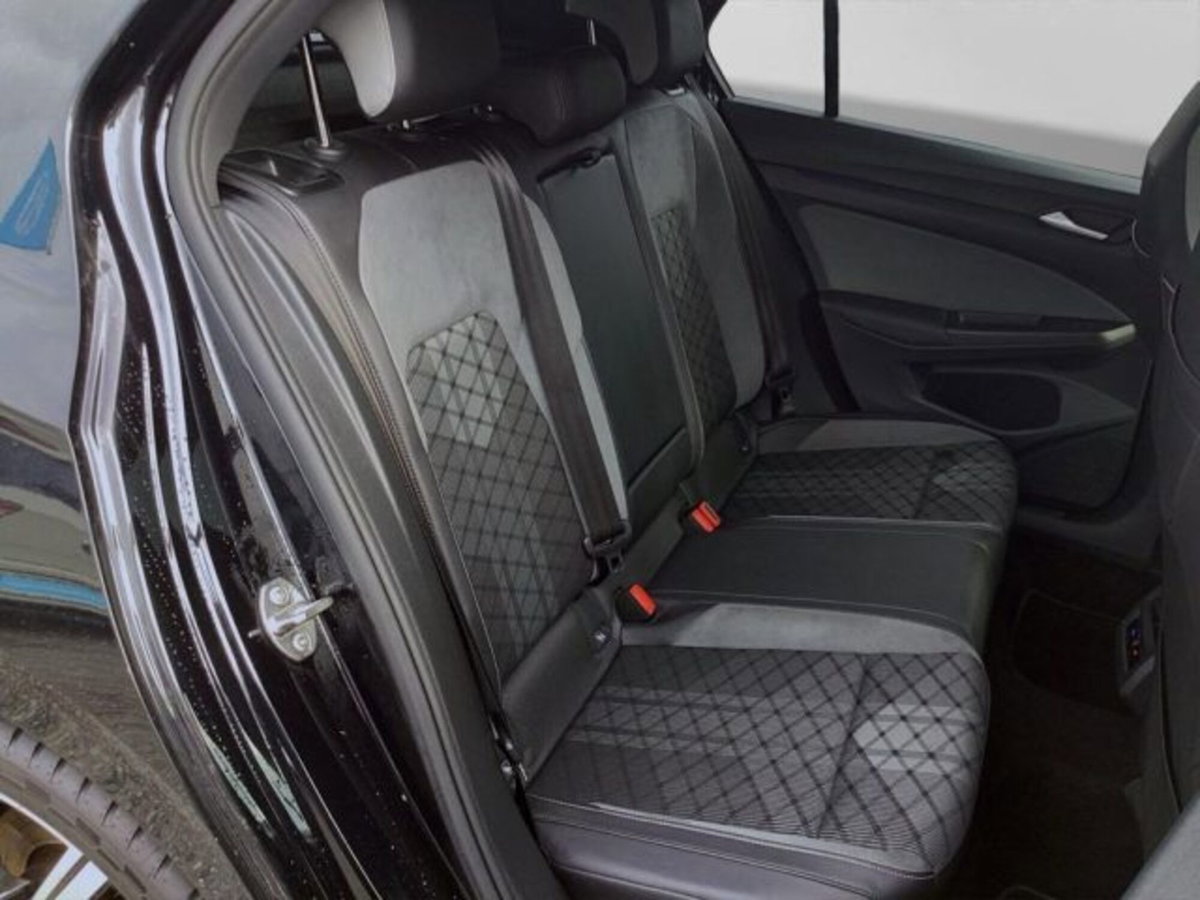 Volkswagen Golf Variant 2.0 TDI 150 CV DSG SCR 4Motion R-Line (5)
