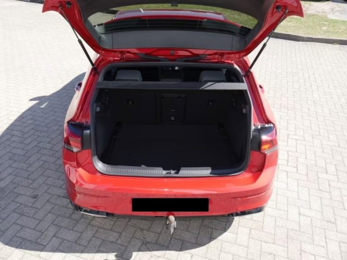 Volkswagen Golf 2.0 TDI 150 CV DSG SCR R-Line (15)