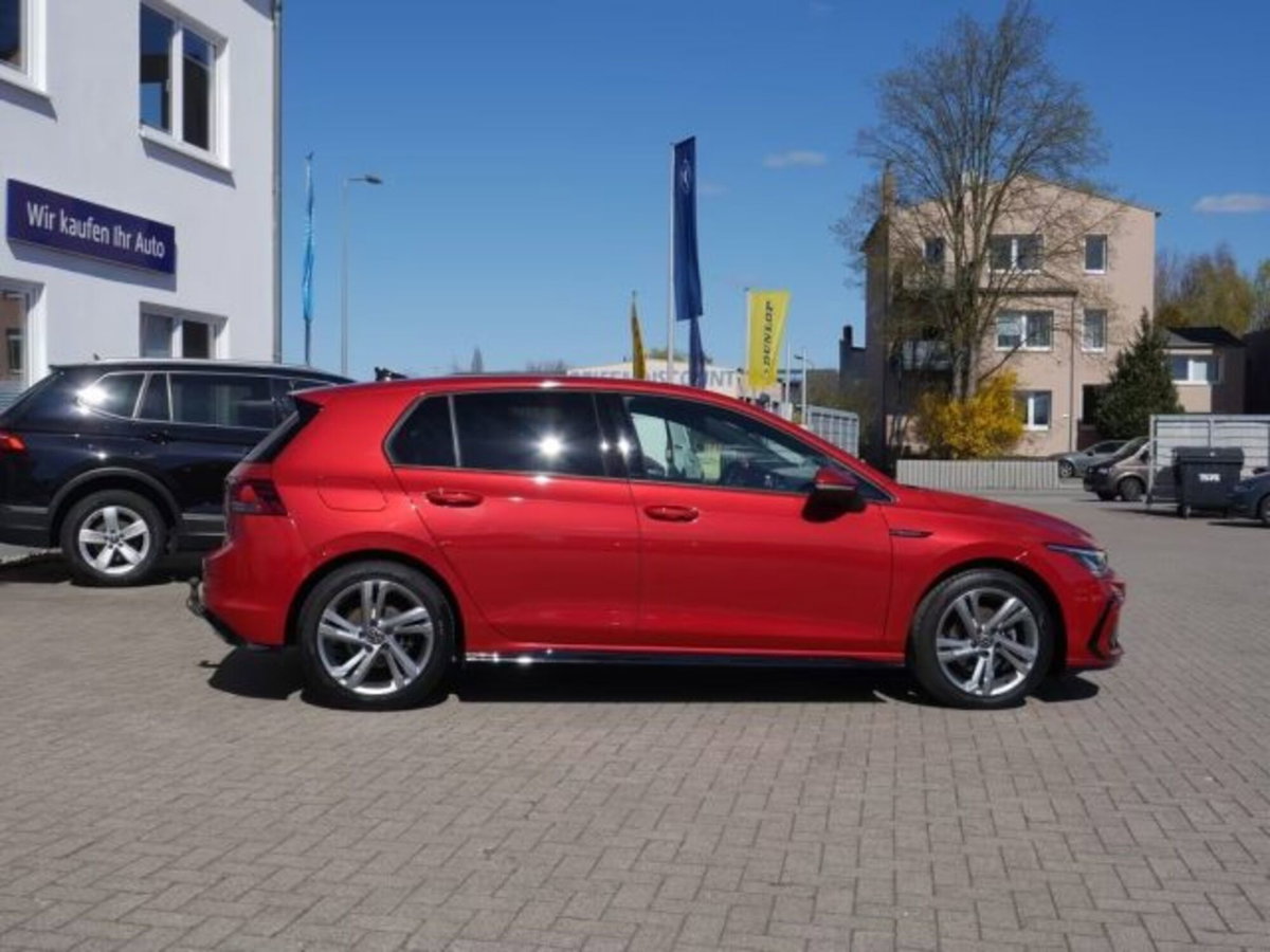 Volkswagen Golf 2.0 TDI 150 CV DSG SCR R-Line (4)