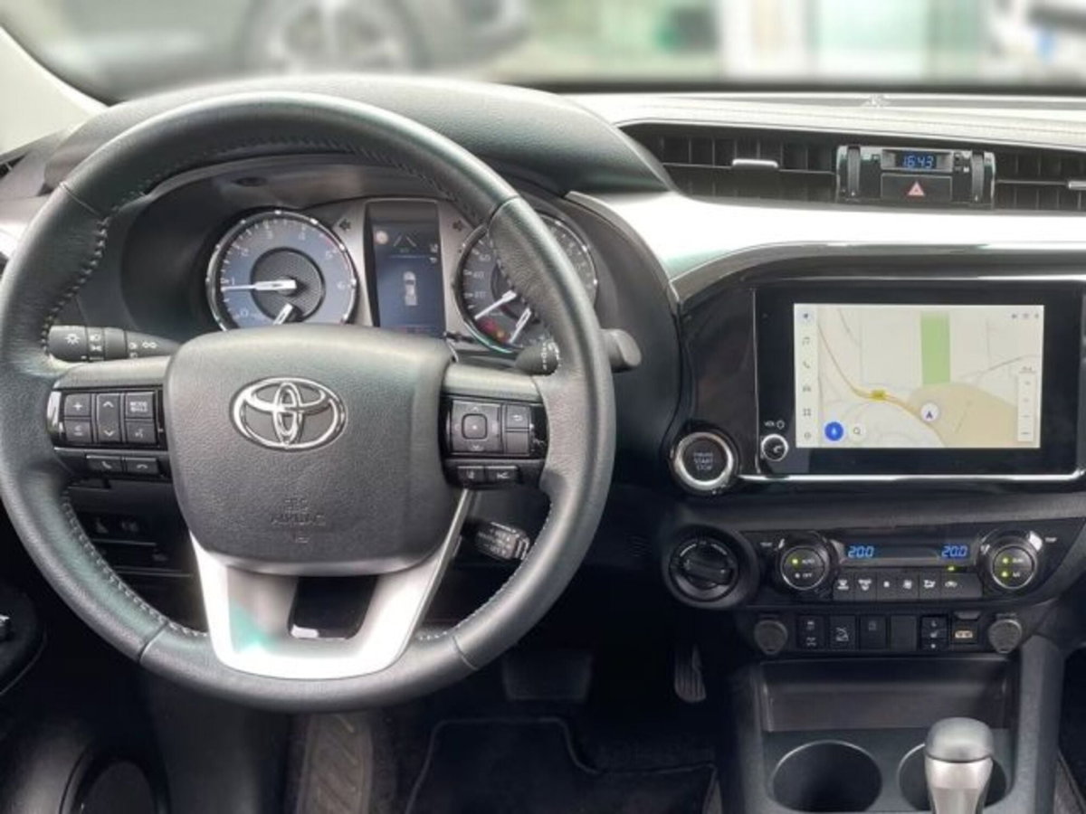 Toyota Hilux 2.D-4D 4WD porte Double Cab Lounge (14)