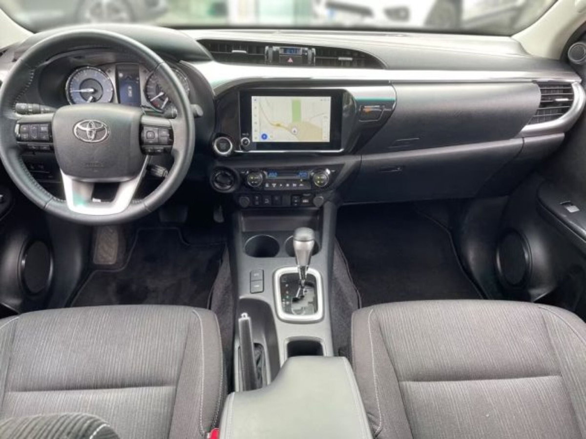 Toyota Hilux 2.D-4D 4WD porte Double Cab Lounge (16)