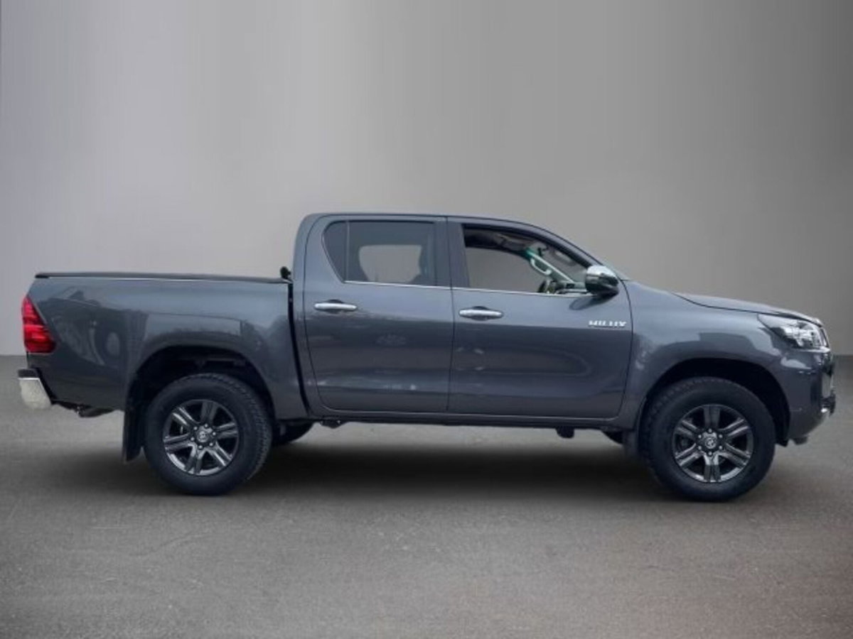 Toyota Hilux 2.D-4D 4WD porte Double Cab Lounge (5)
