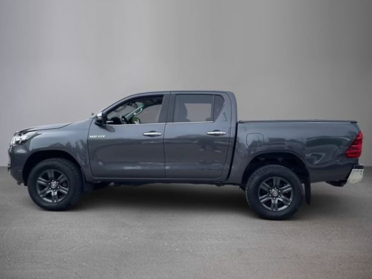 Toyota Hilux 2.D-4D 4WD porte Double Cab Lounge (6)