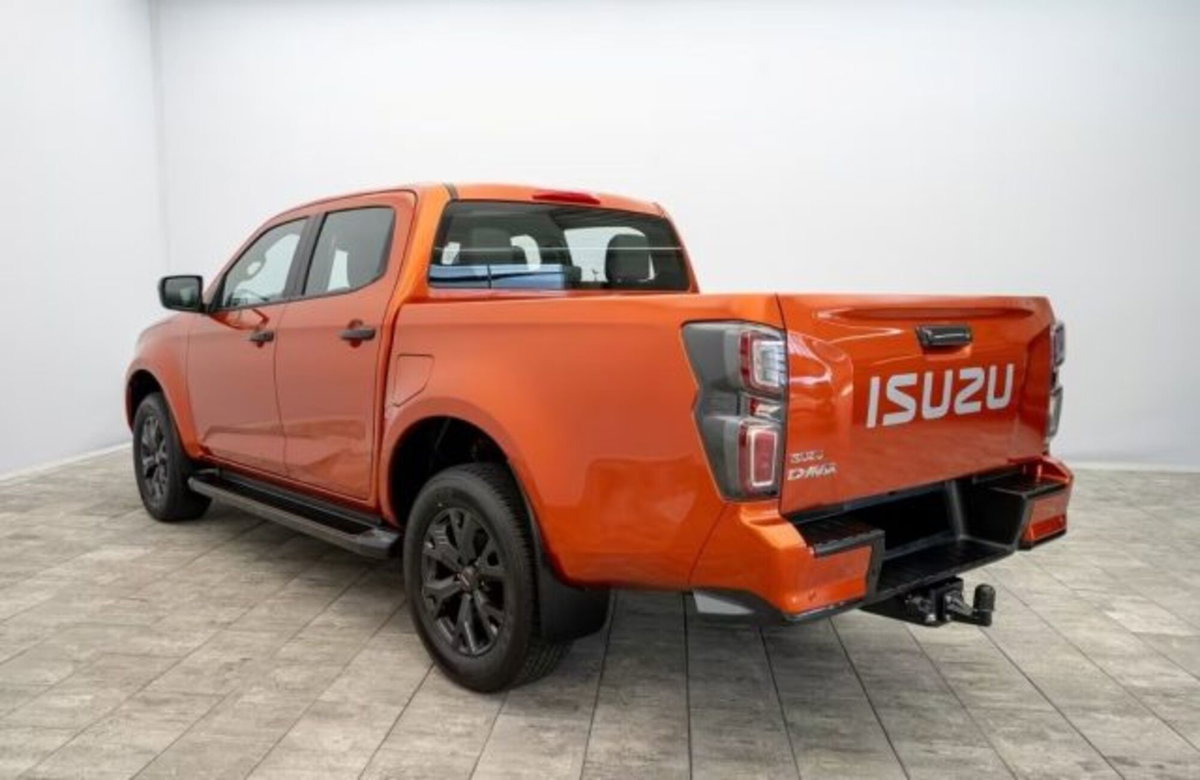 Isuzu D-Max Pick-up 1.9 Space Cab Satellite 4WD A/C (5)