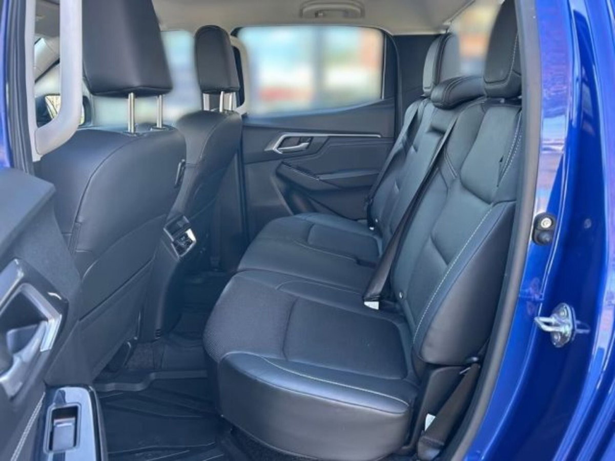 Isuzu D-Max Pick-up 1.9 Crew Cab Satellite 4WD A/C (11)