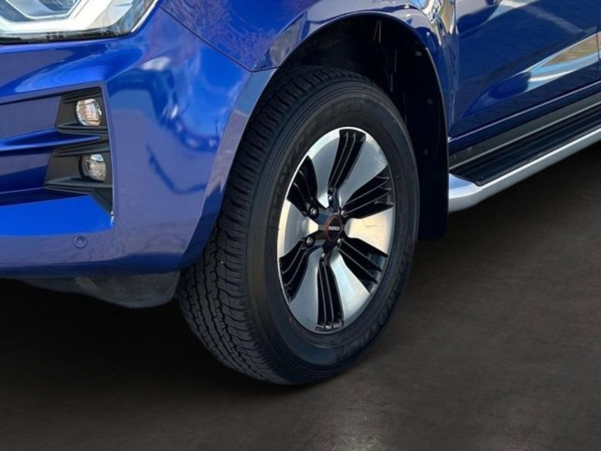 Isuzu D-Max Pick-up 1.9 Crew Cab Satellite 4WD A/C (6)