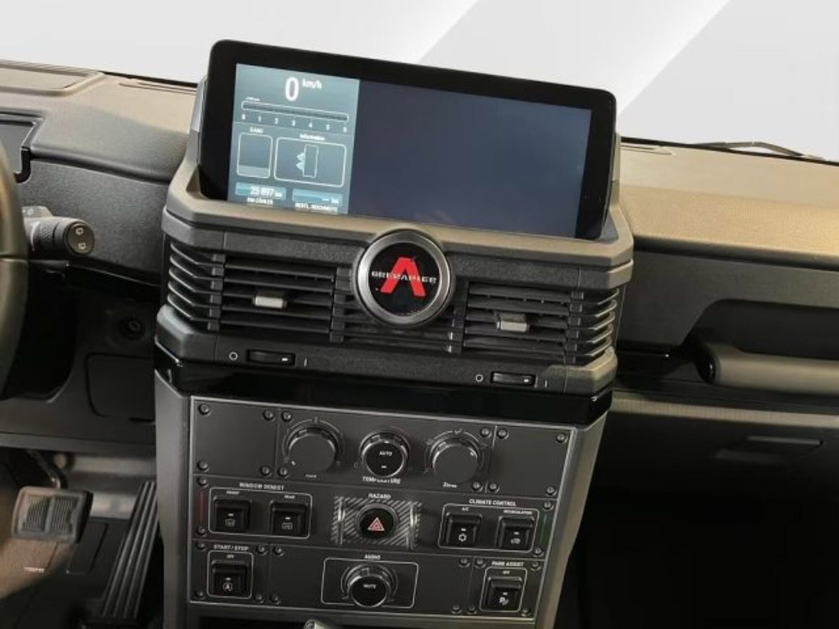 Ineos Grenadier Grenadier Utility Wagon 3.0 twin-turbo d 5p.ti auto N1 (11)