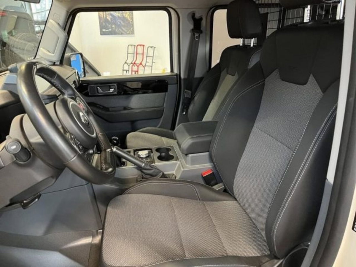 Ineos Grenadier Grenadier Utility Wagon 3.0 twin-turbo d 5p.ti auto N1 (14)