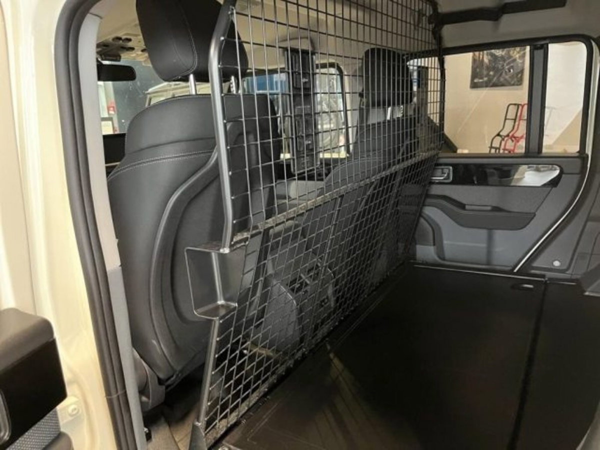 Ineos Grenadier Grenadier Utility Wagon 3.0 twin-turbo d 5p.ti auto N1 (15)