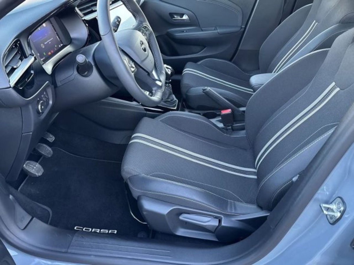 Opel Corsa 1.2 100 CV GS Line (10)