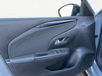 Opel Corsa 1.2 100 CV GS Line (16)