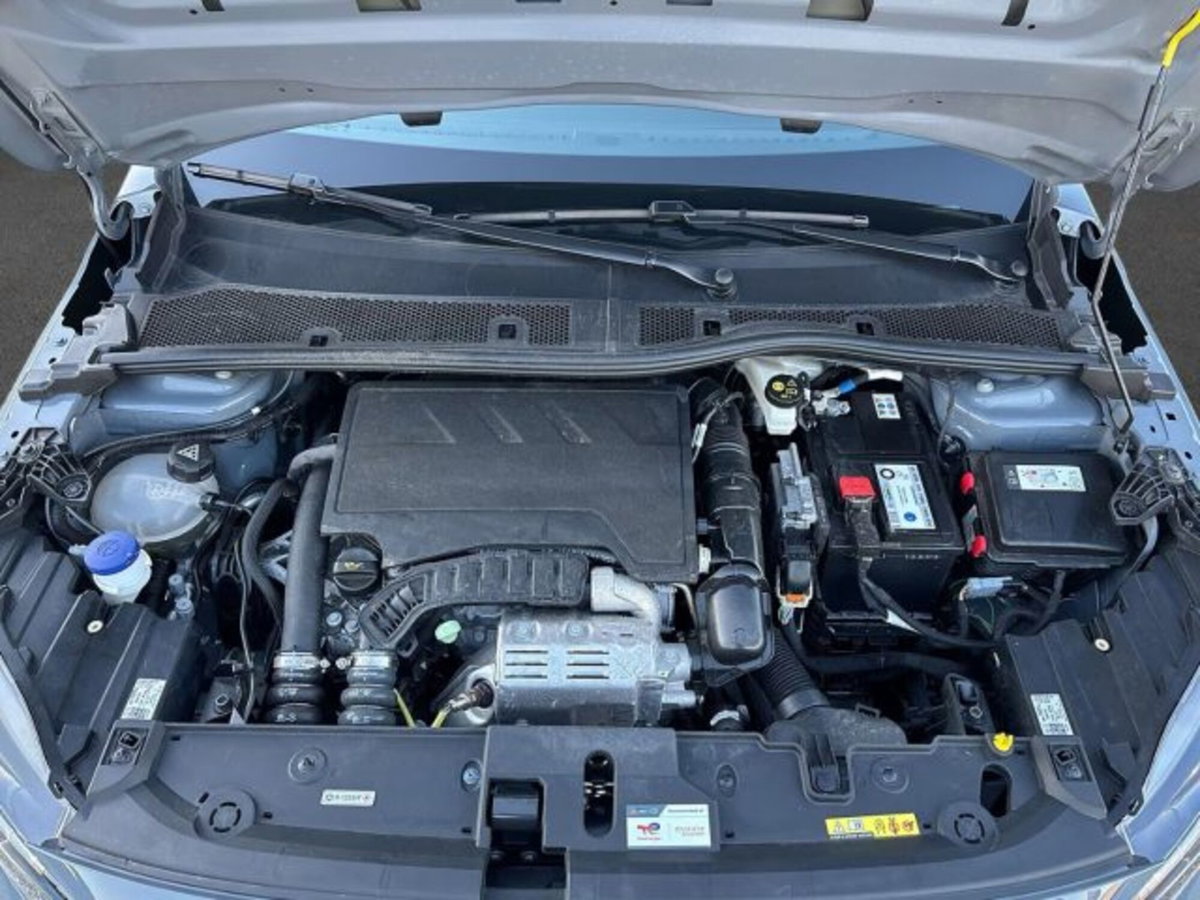 Opel Corsa 1.2 100 CV GS Line (20)