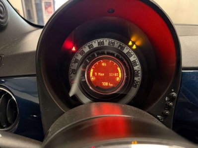 Fiat 500 1.0 Hybrid Connect (8)