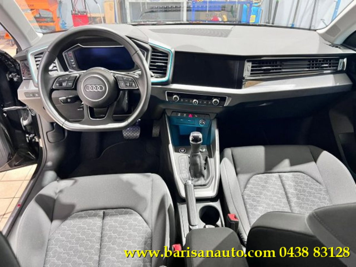 Audi A1 Sportback 30 TFSI S tronic S line edition (9)