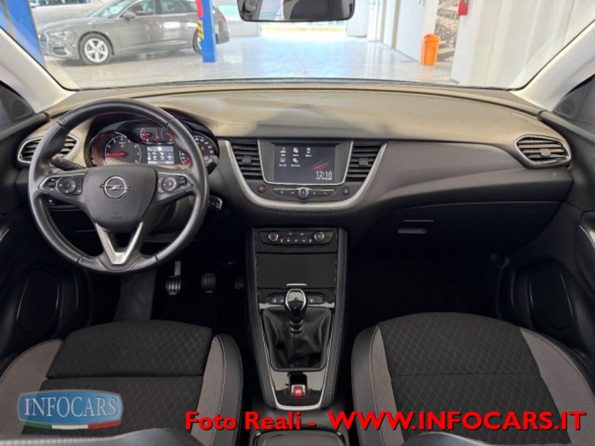 Opel Grandland X 1.5 diesel Ecotec Start&Stop Business (11)