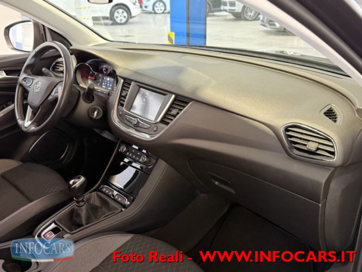 Opel Grandland X 1.5 diesel Ecotec Start&Stop Business (12)