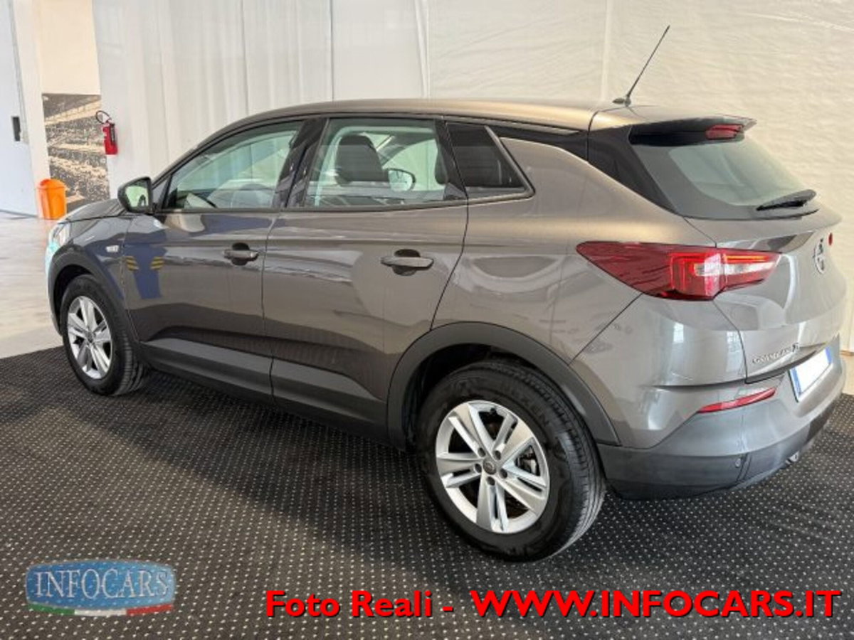 Opel Grandland X 1.5 diesel Ecotec Start&Stop Business (2)