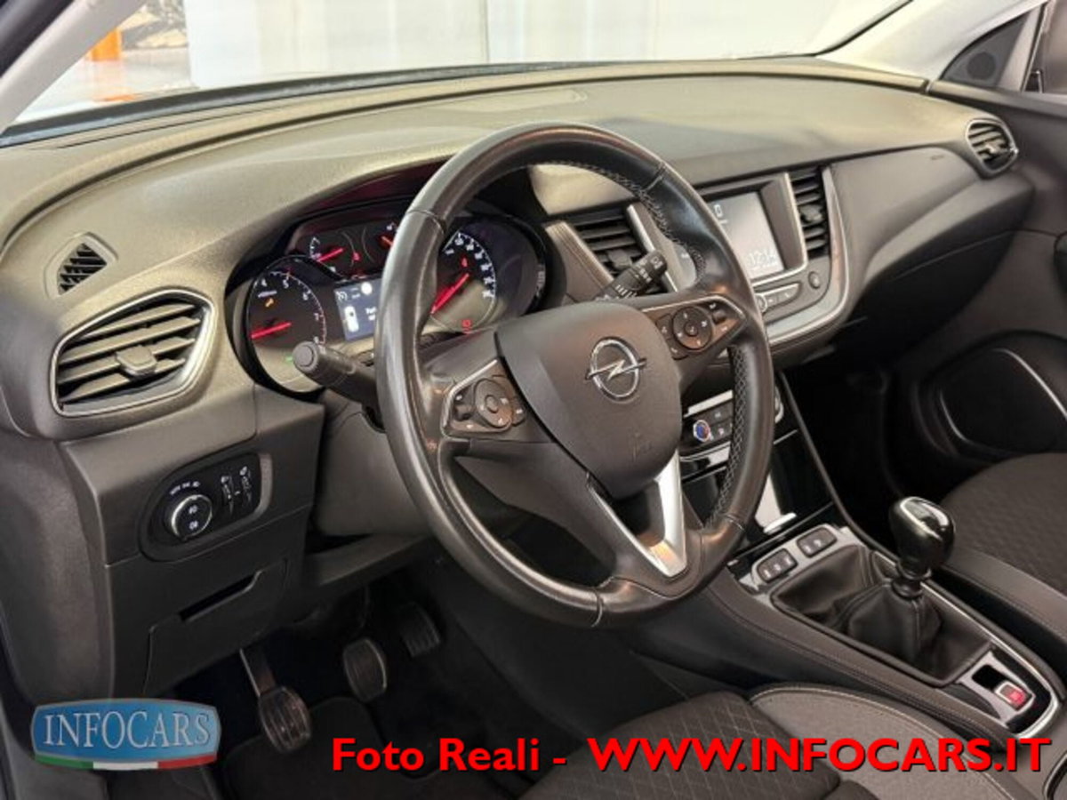 Opel Grandland X 1.5 diesel Ecotec Start&Stop Business (9)
