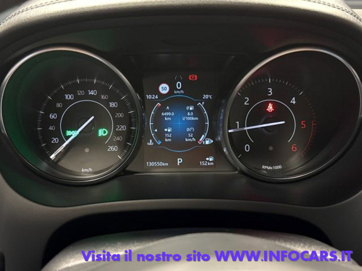 Jaguar E-Pace 2.0D 150 CV AWD aut. S (13)
