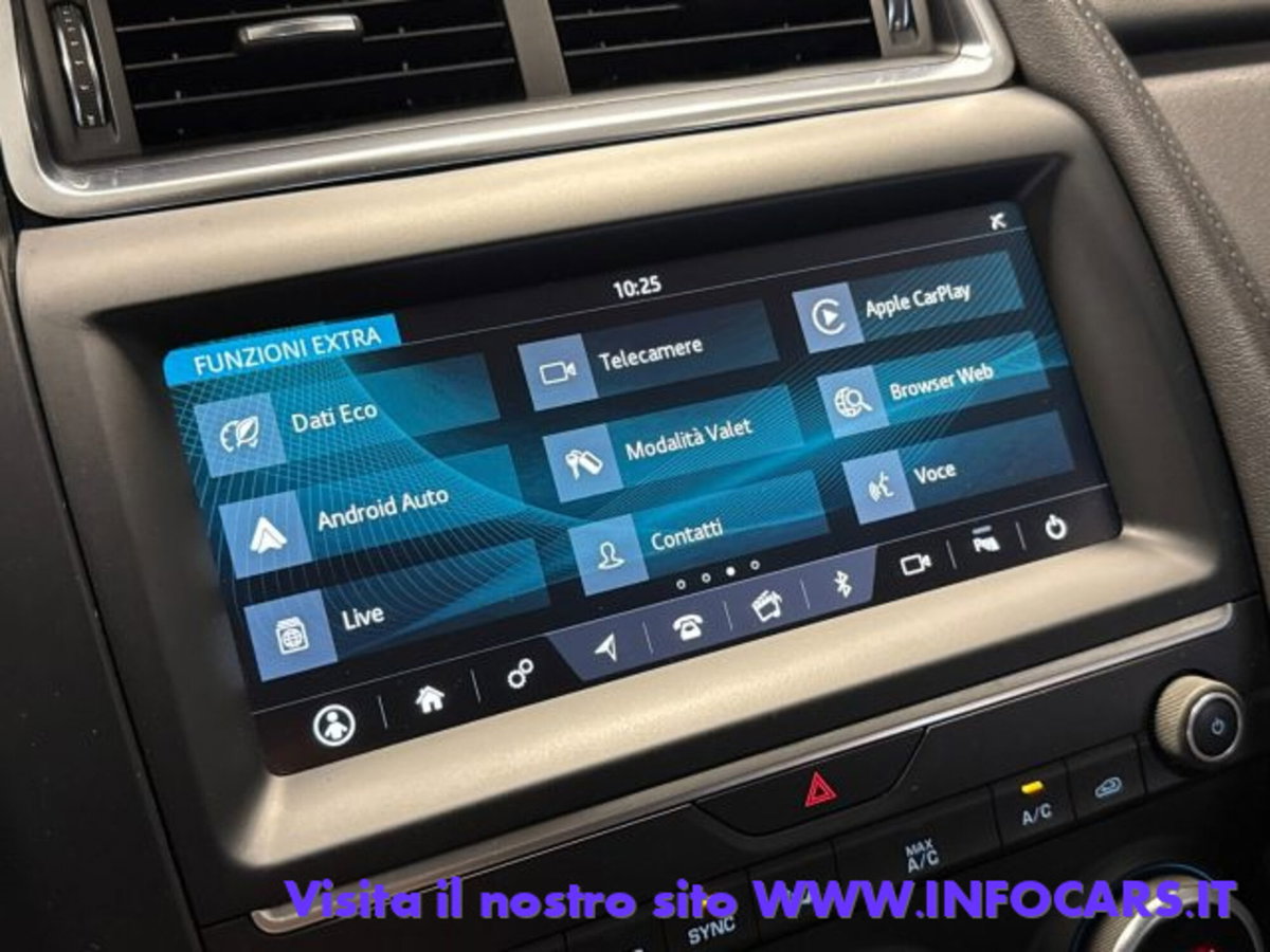 Jaguar E-Pace 2.0D 150 CV AWD aut. S (16)