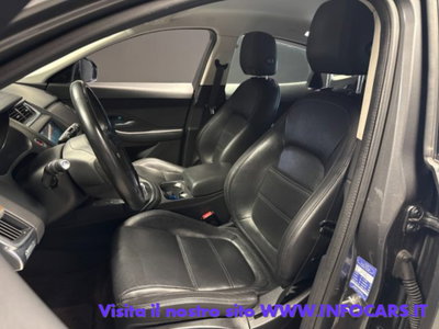 Jaguar E-Pace 2.0D 150 CV AWD aut. S (5)