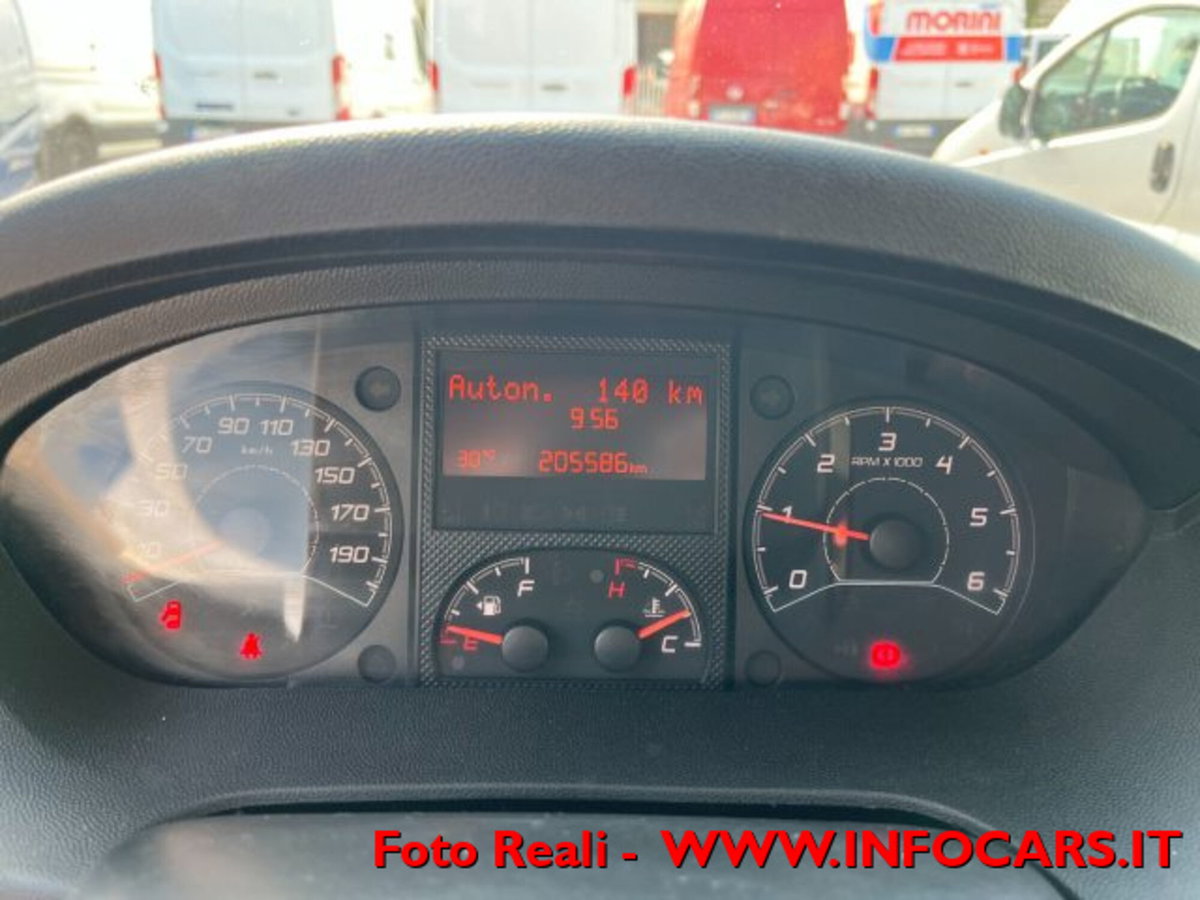 Peugeot Boxer Furgone 330 2.0 BlueHDi 130CV PC-TN Furgone (8)