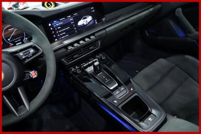 Porsche 911 Cabrio Targa 3.6 4 GTS auto (13)